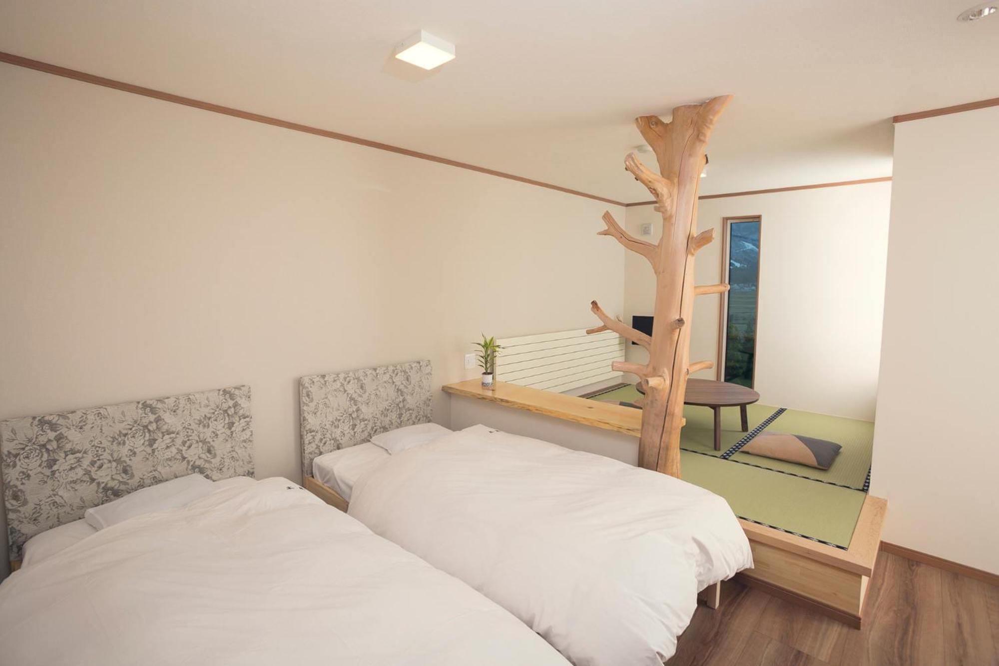 האקובה Ryokan Mokuzin חדר תמונה